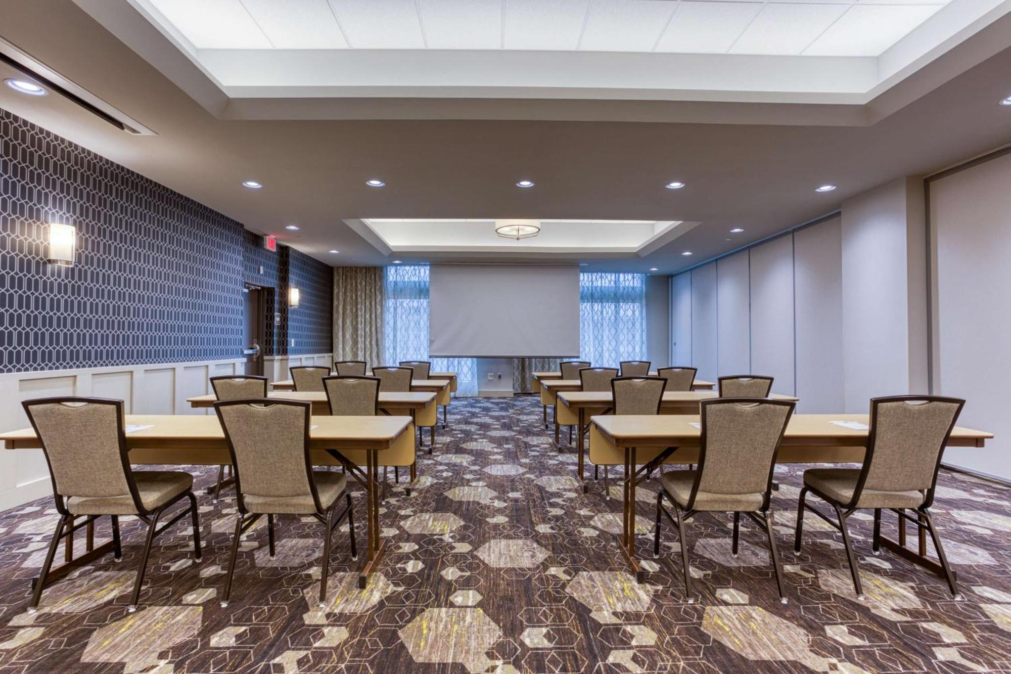 Drury Inn & Suites Cleveland Beachwood Εξωτερικό φωτογραφία