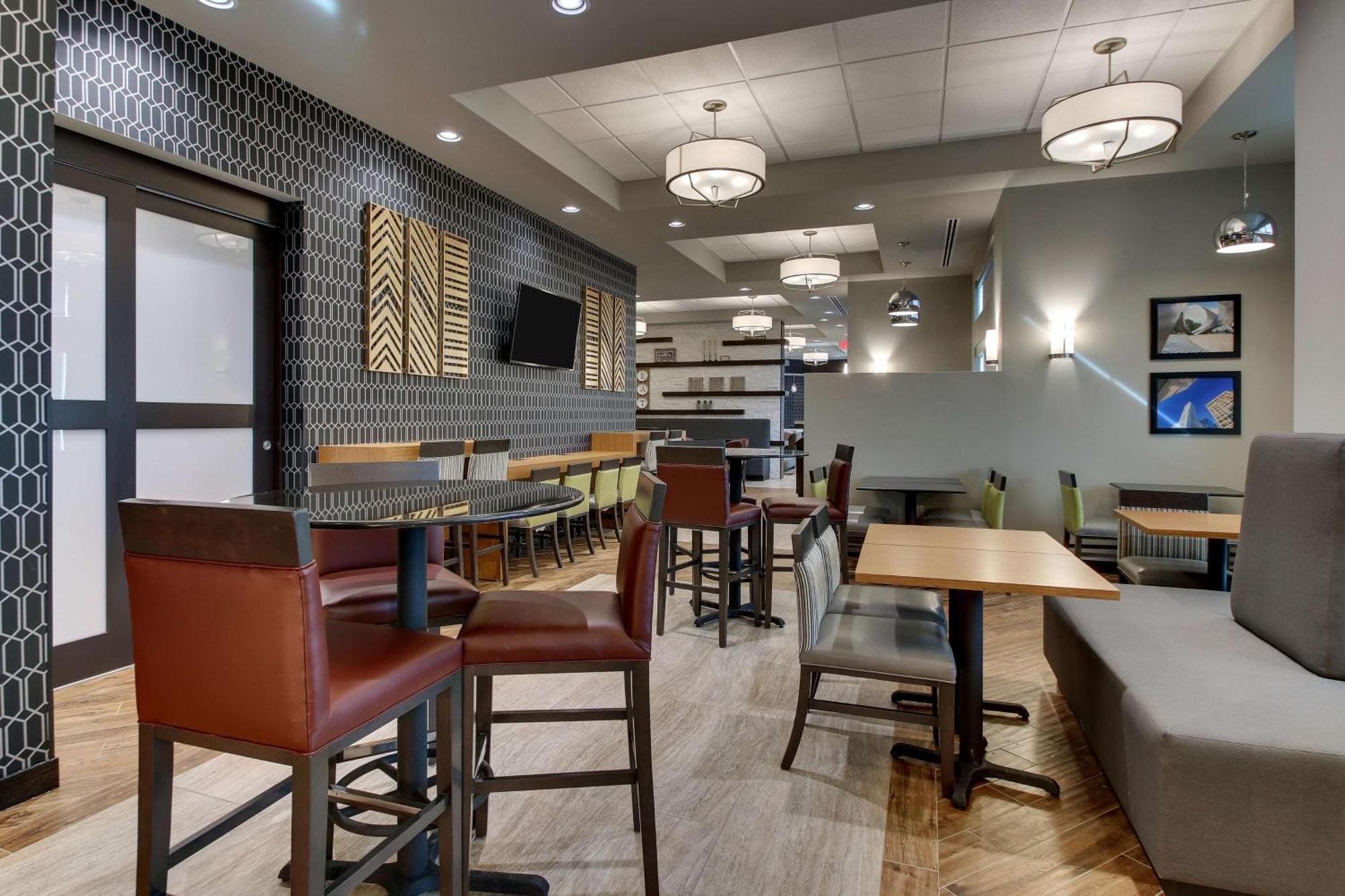 Drury Inn & Suites Cleveland Beachwood Εξωτερικό φωτογραφία