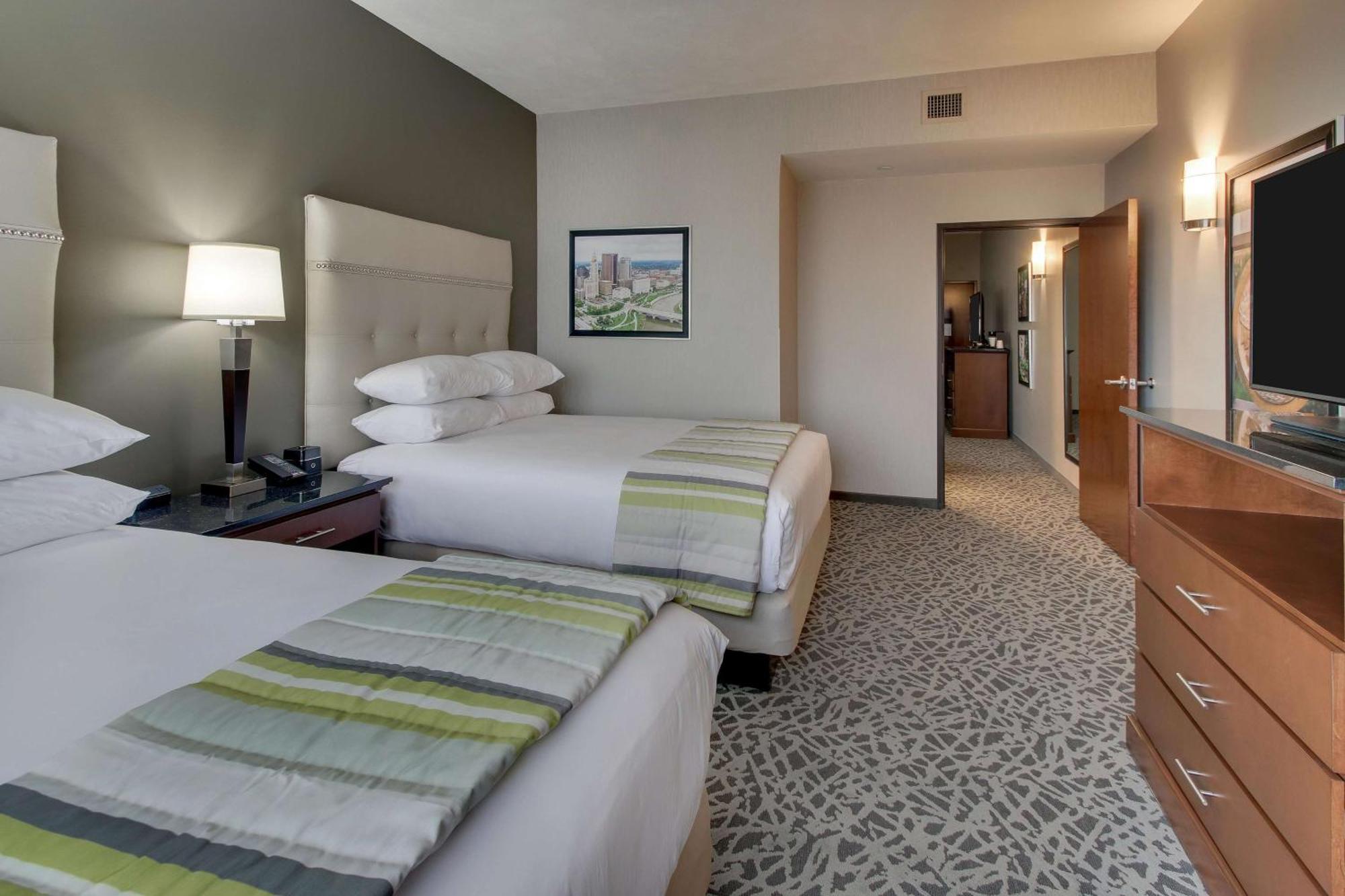 Drury Inn & Suites Cleveland Beachwood Εξωτερικό φωτογραφία