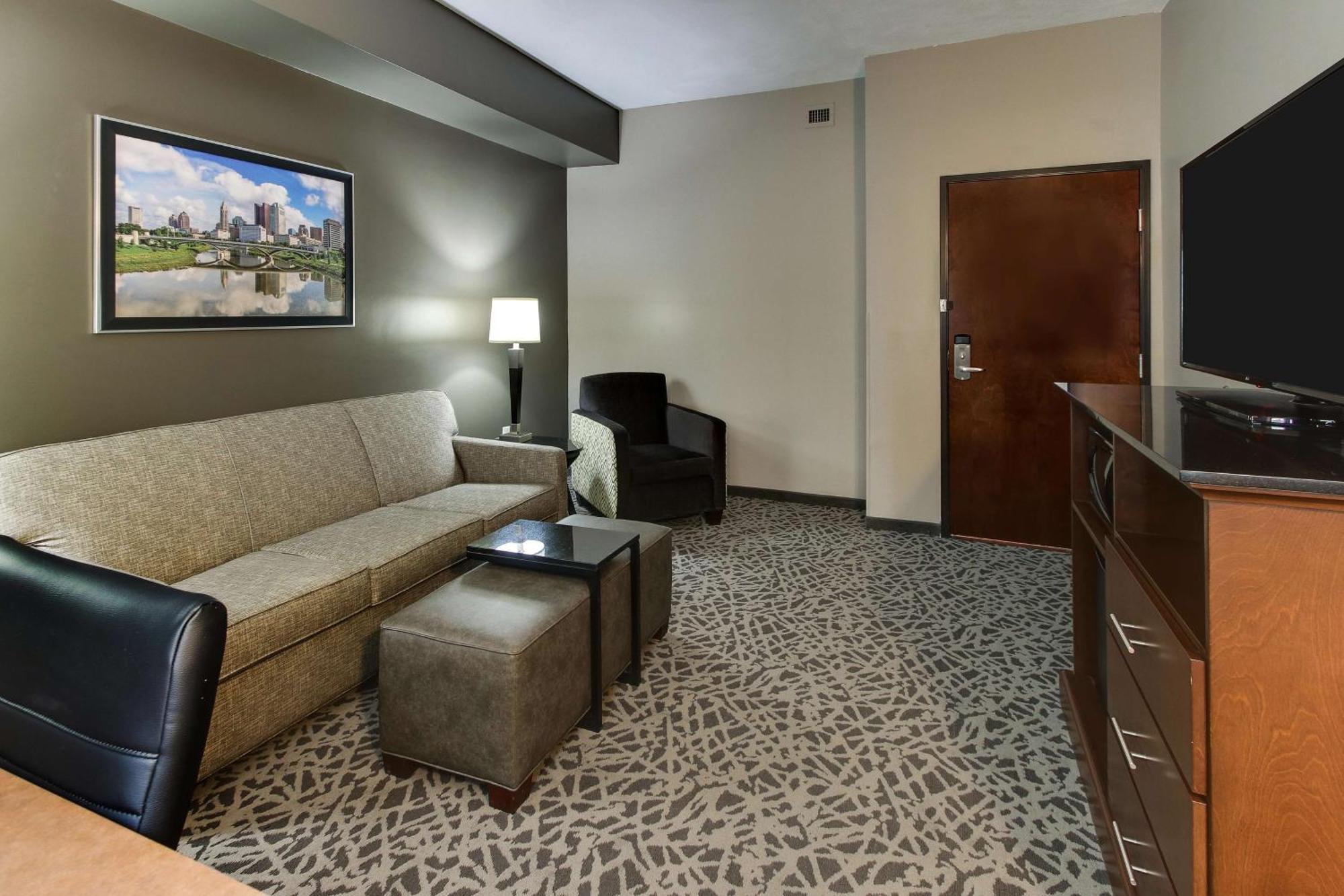 Drury Inn & Suites Cleveland Beachwood Εξωτερικό φωτογραφία