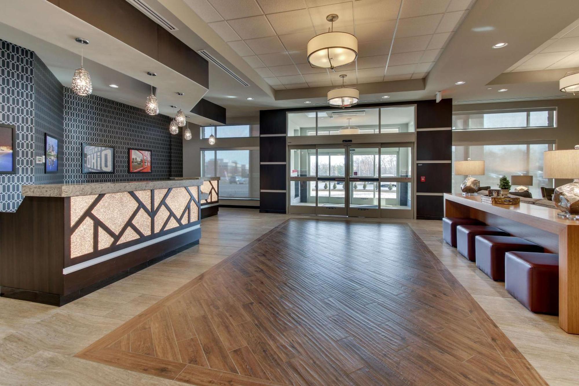 Drury Inn & Suites Cleveland Beachwood Εξωτερικό φωτογραφία